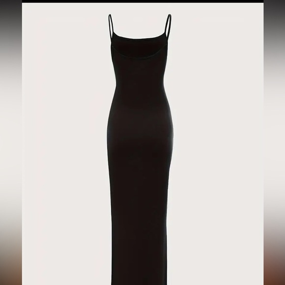 Dresses & Skirts - Black Square Neck Maxi Dress